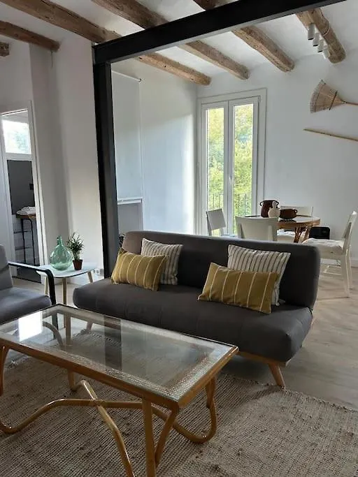 Cal Moline 1 Apartment Avia 0*,
