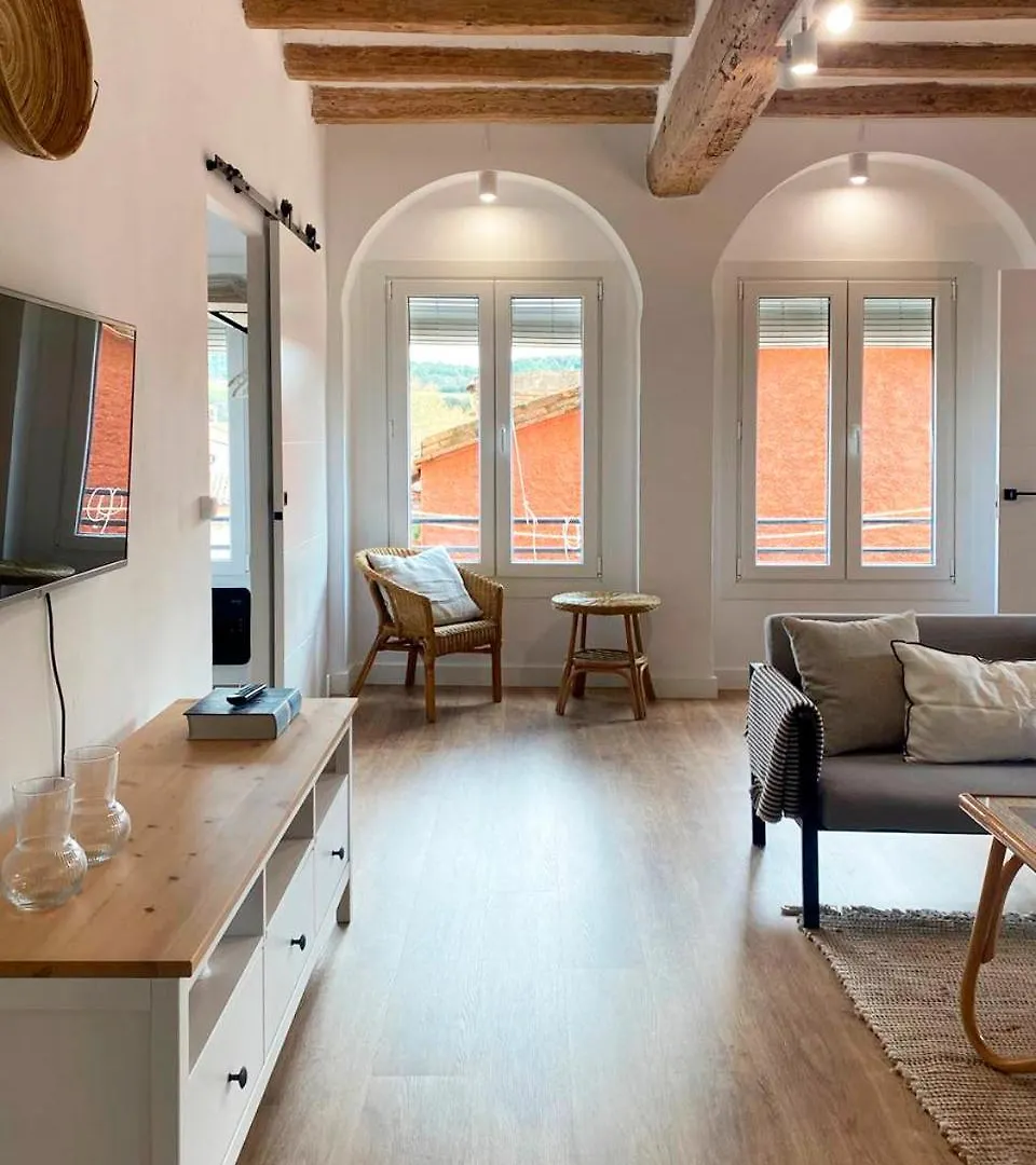 Cal Moline 1 Apartment Avia