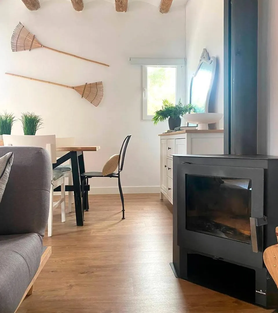 Cal Moline 1 Apartment Avia